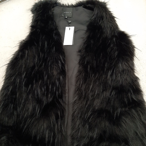 Size small faux fur from dynamite - Picture 1 of 3